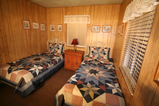 Twain Harte Bedroom White Room